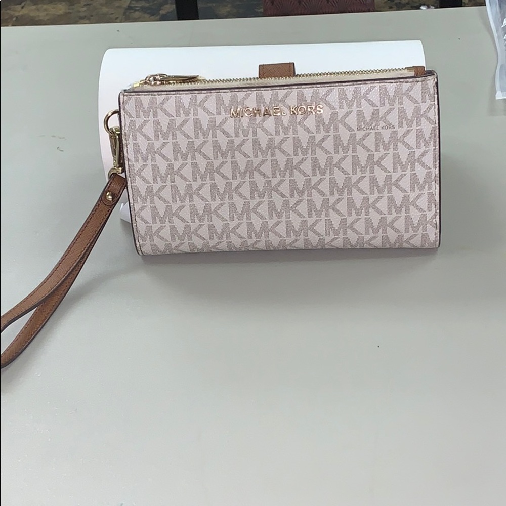 Micheal Kors Wallet